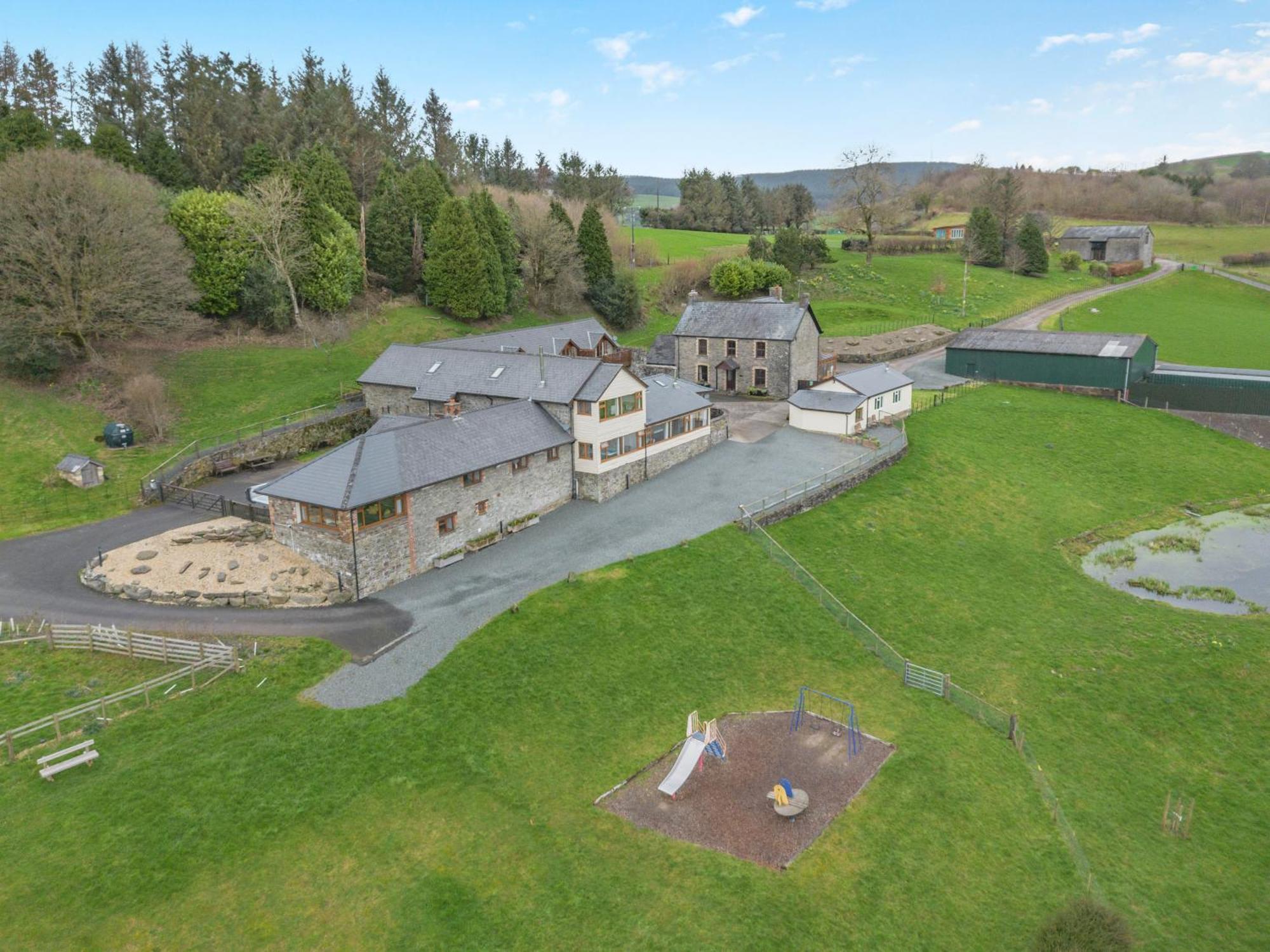 Vale Farm Cottages ブレコン エクステリア 写真