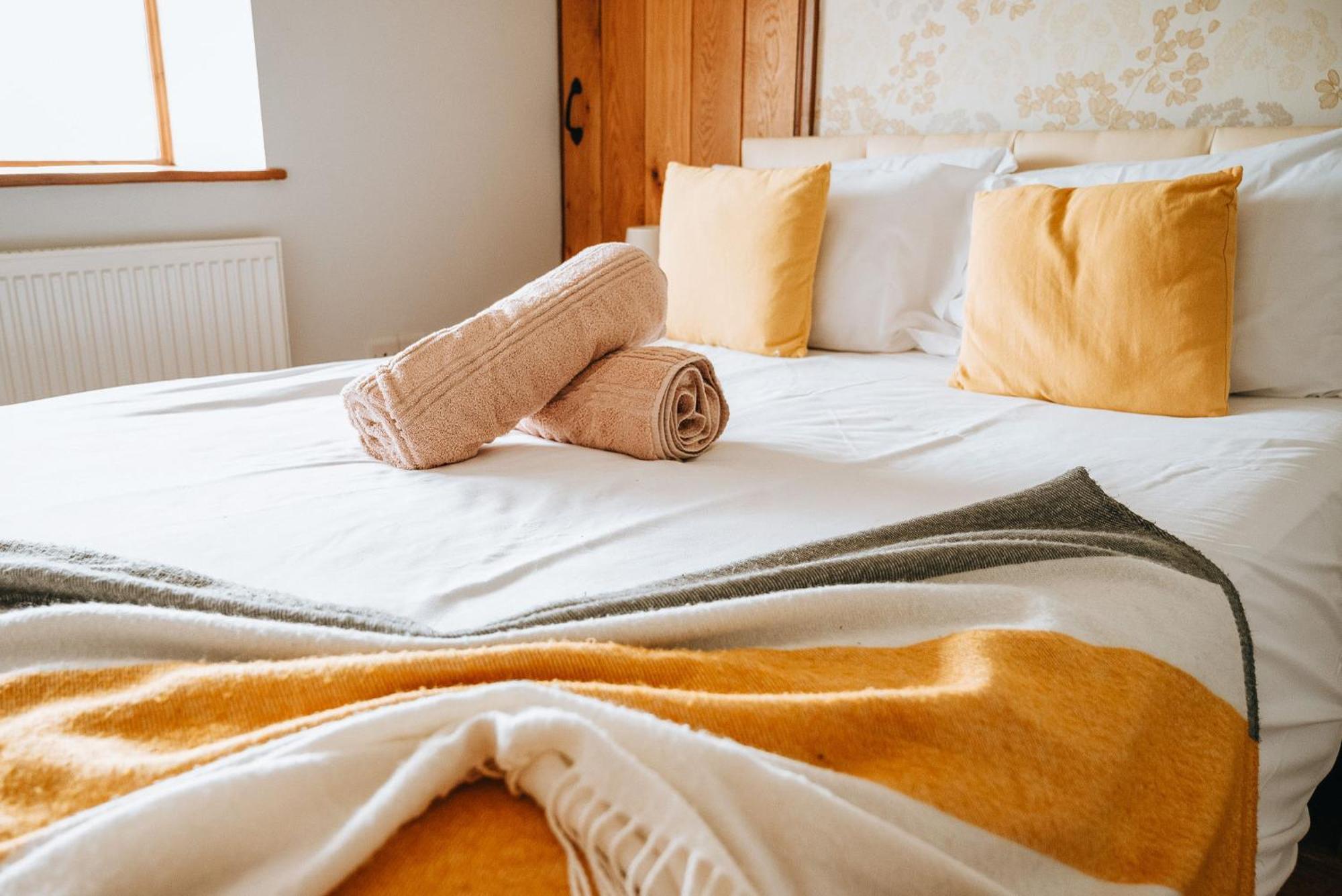 Vale Farm Cottages ブレコン エクステリア 写真